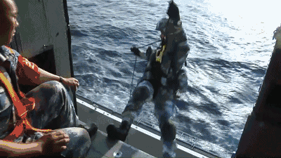 超燃!《红海行动》中的特战队原型此刻正航行在东印度洋 超燃!《红海行动》中的特战队原型此刻正航行在东印度洋