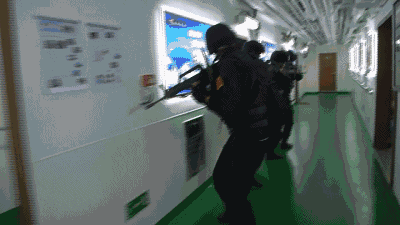 超燃!《红海行动》中的特战队原型此刻正航行在东印度洋 超燃!《红海行动》中的特战队原型此刻正航行在东印度洋