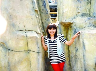 被屈臣氏清场，张莉陷入困境。