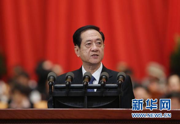 （两会·政协开幕）韩启德向大会报告政协十二届一次会议以来的提案工作情况
