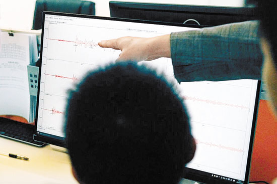 这些枯燥的线里有很多信息。 这些枯燥的线里有很多信息。