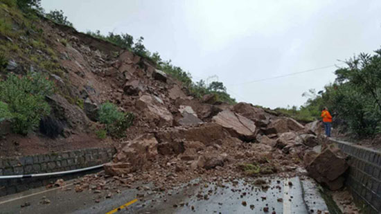 连续强降雨致楚雄多条道路中断 最大堰塞湖面积约7000亩 连续强降雨致楚雄多条道路中断 最大堰塞湖面积约7000亩