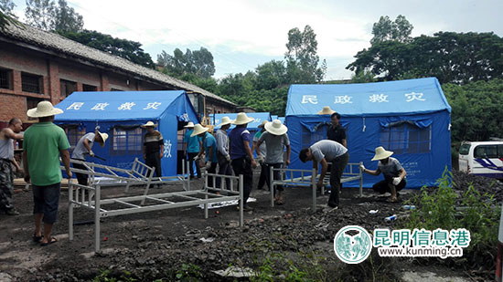 连续强降雨致楚雄多条道路中断 最大堰塞湖面积约7000亩 连续强降雨致楚雄多条道路中断 最大堰塞湖面积约7000亩