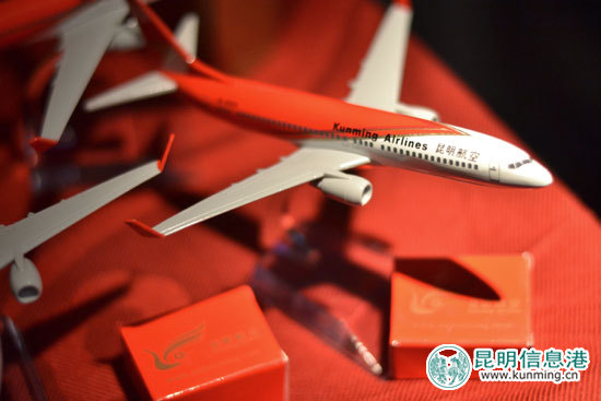 159位旅客初次体验昆航特色航线 万米高空感受别样旅程