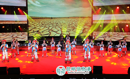官渡区建区60周年文艺演出在官渡体育馆举行
