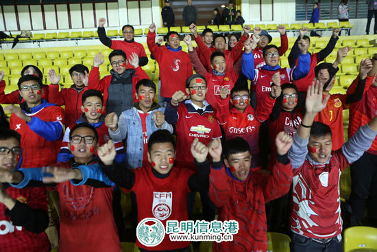 国足教学赛5比0大胜武汉 “里家军”主力锁定“恒大帮”