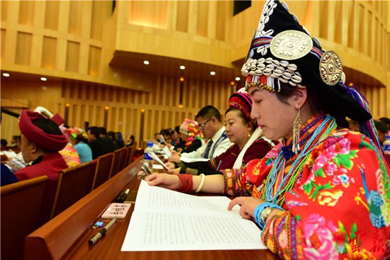 中国共产党云南省第十次代表大会胜利闭幕 中国共产党云南省第十次代表大会胜利闭幕