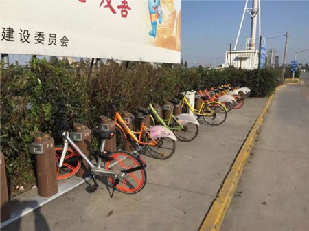 有桩or无桩？让人操碎了心的昆明共享自行车
