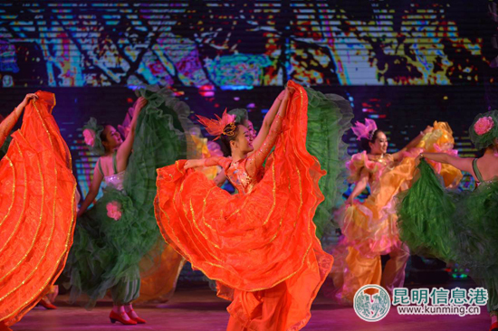七彩云南2017民族赛装文化节拉开序幕