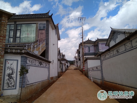 洱源县茈碧湖镇吉菜村：易地扶贫搬迁旧貌换新颜