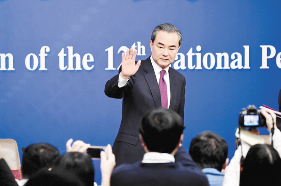 外交部部长王毅答中外记者问 “一带一路”将继续成为世界热议话题