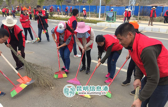 官渡区开展周末卫生大扫除活动 推进文明城市创建