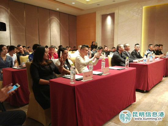 世界格斗联盟赛5月1日在昆举行 5国拳手精彩对决