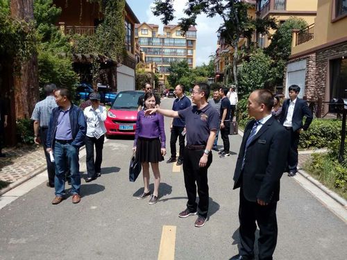 昆明市法制办督查晋宁区公共场所“创城”工作