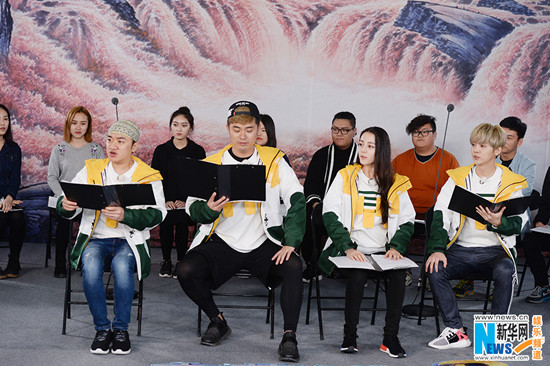 《奔跑吧》黄河岸边震撼演绎“黄河大合唱” 《奔跑吧》黄河岸边震撼演绎“黄河大合唱”