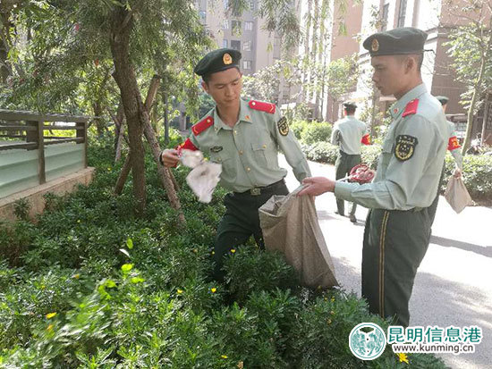 驻地官兵积极参与滇池度假区“创城”宣传 驻地官兵积极参与滇池度假区“创城”宣传