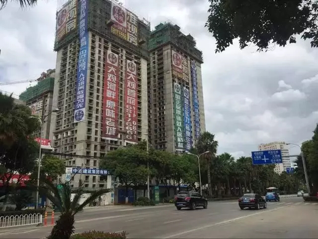 西山区白马庙467户居民盼了8年等来回迁房