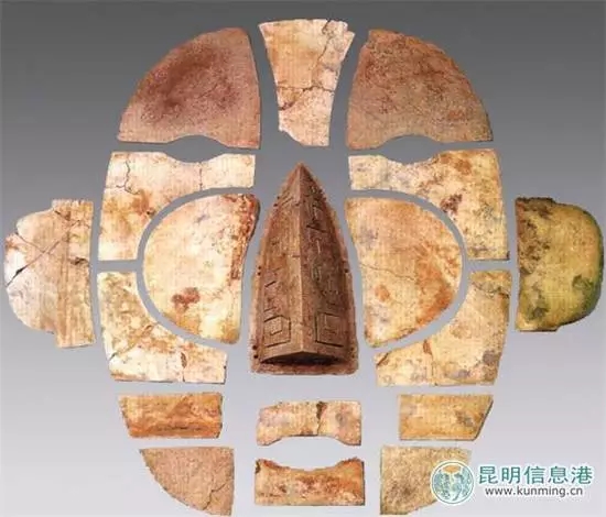 价值2.3亿的明朝成化鸡缸杯下月亮相昆明石博会