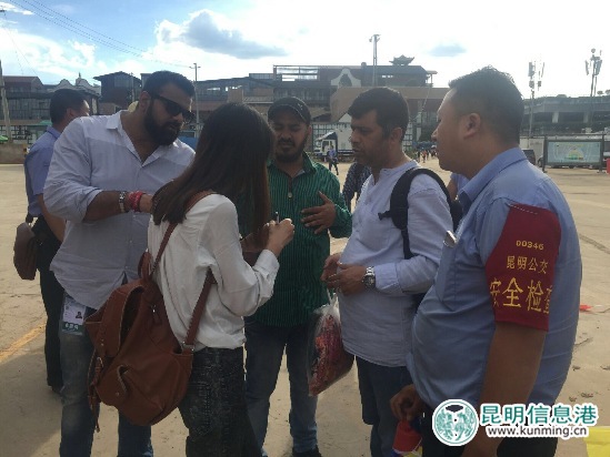 六公司组织志愿者开展服务活动