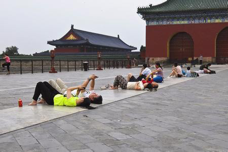 丹陛桥“理疗”效果赛针灸，中医就是被这样搞坏的