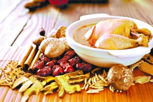 营养科医生的“月子食谱”