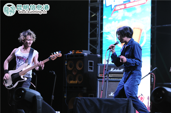 百威英博沙滩啤酒音乐节晋宁开幕