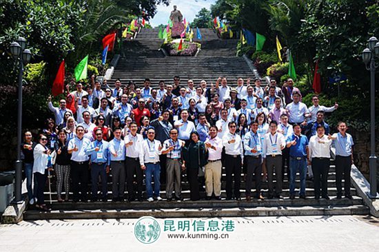 中国-东盟青年企业家到昆明开展经贸考察