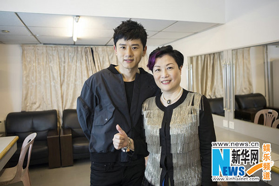 张杰MTV华语盛典斩双奖