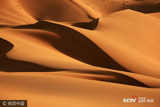 阿拉善 巴丹吉林沙漠