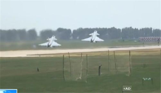 【庆祝中国人民解放军建军90周年阅兵】空军多型新质作战力量亮相阅兵