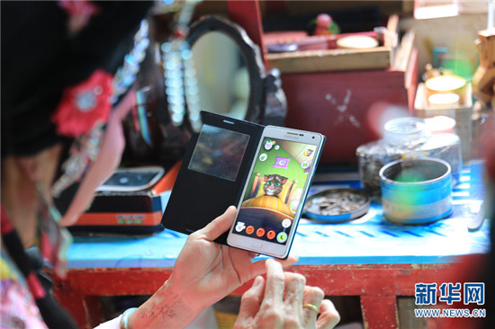 楼上唱戏楼下卖菜 这个菜市场里有天籁