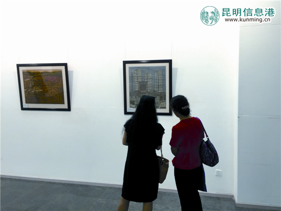 昆明市博物馆展出刘建坤版画作品 58幅版画带你重温老昆明