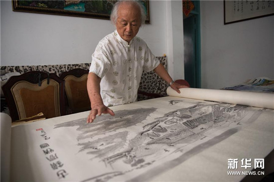 从画卷到现实 82岁老人笔下水乡古镇重现