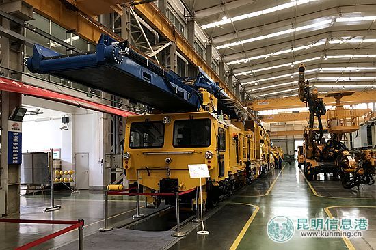 中国铁建一批高端地下工程装备下线 中国铁建一批高端地下工程装备下线