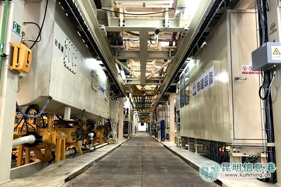 中国铁建一批高端地下工程装备下线 中国铁建一批高端地下工程装备下线