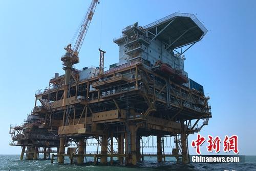 “蛙人”楚金勇:胆大心细,练就“盲眼穿针”绝活 “蛙人”楚金勇:胆大心细,练就“盲眼穿针”绝活