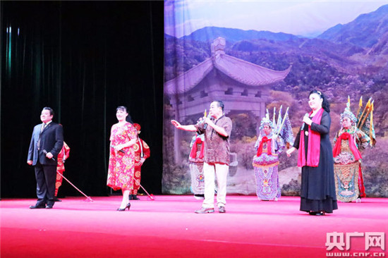 【喜迎十九大·文脉颂中华】随州：活态形式保护花鼓戏 开设兴趣班传承技艺