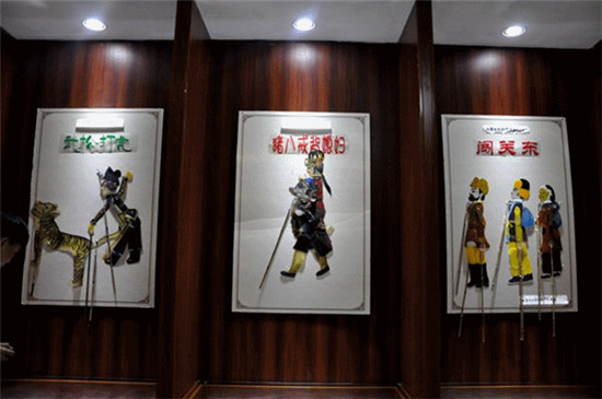 【喜迎十九大·文脉颂中华】短视频丨皮影戏老艺人讲述非遗传承五年巨变