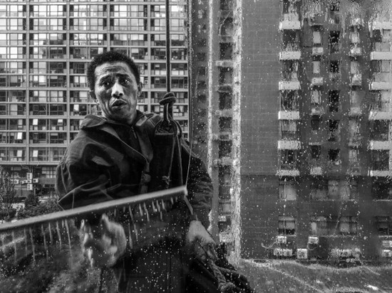 明亮使者（张旭/摄）