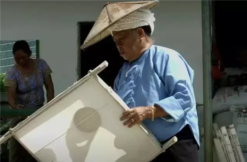 国家级传承人玉勐嘎