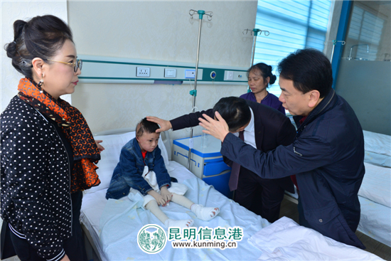 8岁男童90%烧伤眉毛缺失 海沐公益救助为其“种”新眉