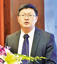 坚定不移贯彻新发展理念 ——经济界人士学习贯彻党的十九大精神 坚定不移贯彻新发展理念 ——经济界人士学习贯彻党的十九大精神