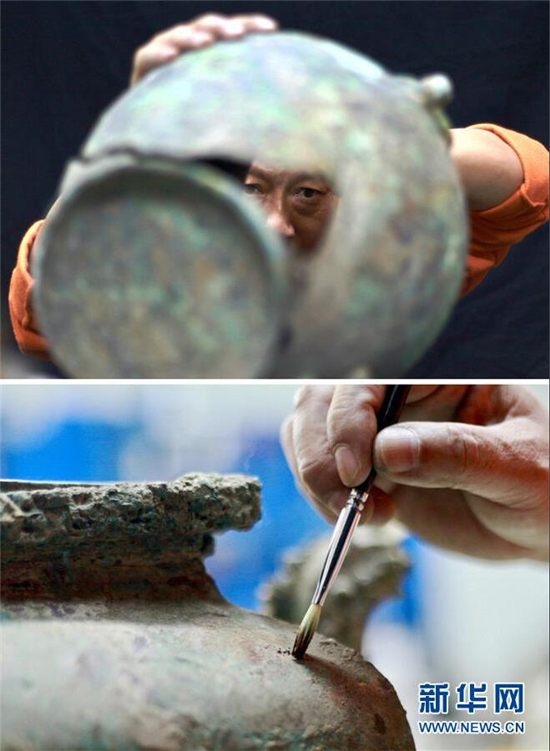 文物修复师:穿越千百年解开“历史密码” 文物修复师:穿越千百年解开“历史密码”