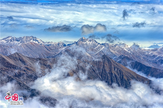 探访海拔4860米的天堂秘境“达古冰川”