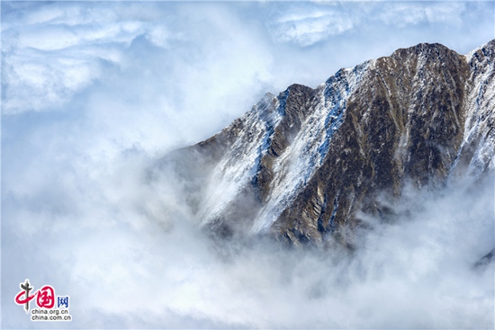 探访海拔4860米的天堂秘境“达古冰川”