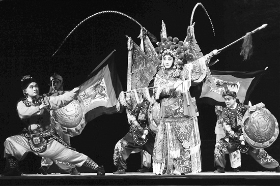 熟悉的故事全新演绎 新剧目展演23日落幕