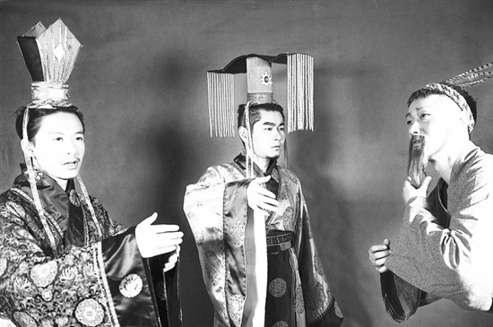 熟悉的故事全新演绎 新剧目展演23日落幕