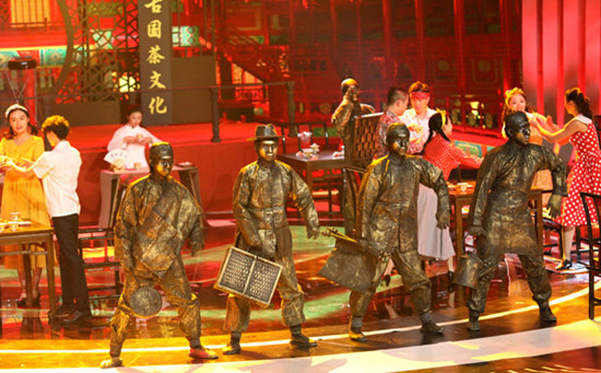 《创意中国》姚劲波期待父子剧团赶超开心麻花 《创意中国》姚劲波期待父子剧团赶超开心麻花