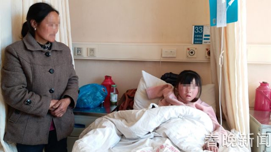 小洁母亲在医院陪护 小洁母亲在医院陪护