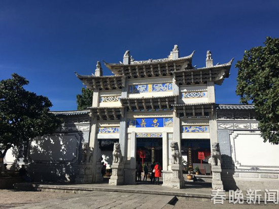 两家旅行社上丽江旅游黑榜 导游毛良嵘等3人上红榜